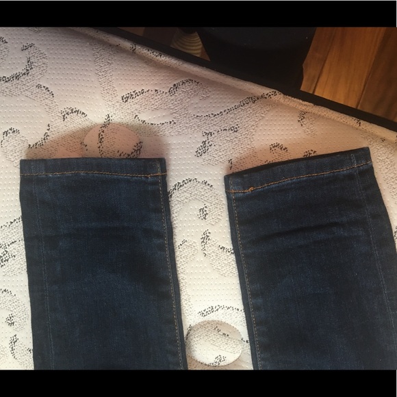 Guess skinnies - Picture 3 of 8